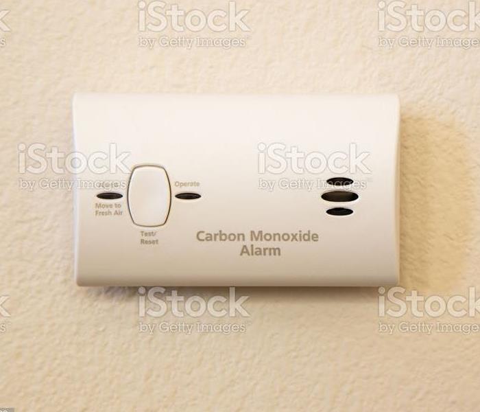 photo of a carbon monoxide detector
